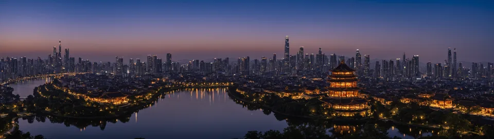 Dynasty at Dusk